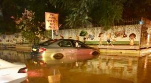 הצפות ברבי הארץ צילום: רונן אברהמי, תיעוד מבצעי מד"א תחזית מזג האוויר