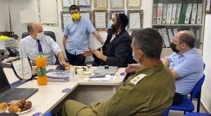 בנט וראש עיריית אלעד צילום: ללא פוליטי