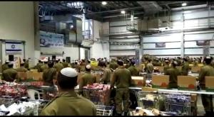 תלמידי ישיבות ההסדר בשרשרת הגיוס. ארכיון צילום: צילום מסך יהדות