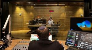 האולפן החדש של "כאן מורשת" צילום: תאגיד השידור הציבורי חדשות