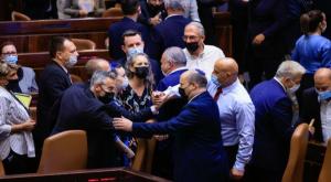 חוגגים תקציב בקריאה ראשונה צילום: Olivier Fitoussi/Flash90 חדשות