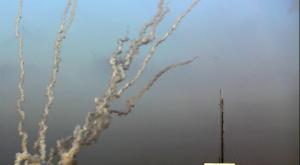 ירי רקטי מעזה צילום: Atia Mohammed/Flash90 פוליטי
