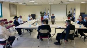 כהנא במפגש עם רבנים צילום: ללא חדשות