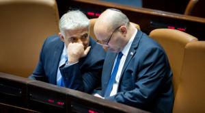 בנט ולפיד צילום: Yonatan Sindel/Flash90 חדשות