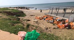 פסולת שנאספה בתל שקמונה בשיתוף חיילי צה"ל, שוטרים ותלמידי תיכון צילום: חגי דביר רשות הטבע והגנים חדשות