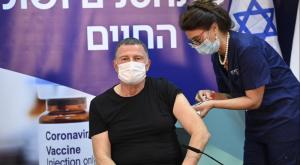 שר הבריאות מתחסן צילום: חורחה נובומינסקי, לע"מ חדשות