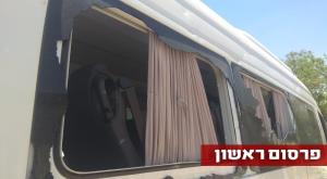 הפגיעה במיניבוס צילום: עזרא פרנק חדשות