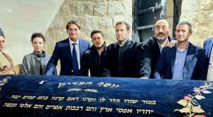קבר יוסף, הלילה צילום: מועצה אזורית שומרון התיישבות