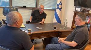 גנץ, סער ואיזנקוט צילום: דוברות פוליטי