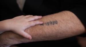 רבע מניצולי השואה מוכרים לרווחה. אילוסטרציה צילום: Yonatan Sindel/Flash90 חדשות