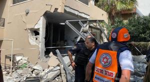 הפגיעה הישירה באשקלון צילום: דוברות מד"א חדשות