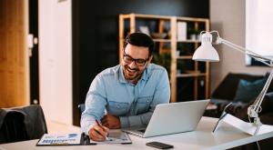 עבודה מהבית. אילוסטרציה צילום: shutterstock כדאי לדעת