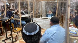 הסוף למחיצות ניילון בבתי המדרש. צילום: דוברות הציונות הדתית חדשות