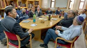 השר כהנא ורבני הר עציון צילום: ללא חדשות