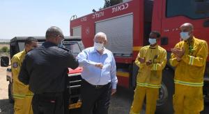 הנשיא ריבלין במפגש עם לוחמי האש בעוטף עזה  צילום: מארק ניימן/ לע"מ חדשות