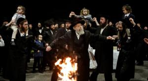 ל"ג בעומר במירון בשנה שעברה צילום: דוד כהן, פלאש 90 חדשות