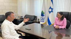 מתן כהנא עם איילת שקד צילום: ללא פוליטי