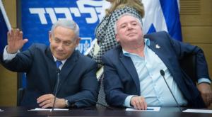 נתניהו עם אמסלם צילום: iriam Alster/Flash90 דעות