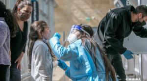 בדיקת קורונה בנתב"ג צילום:  Yossi Aloni/Flash90 חדשות
