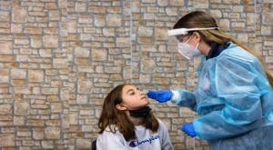 בדיקת קורונה צילום: Olivier Fitoussi/Flash90 חדשות