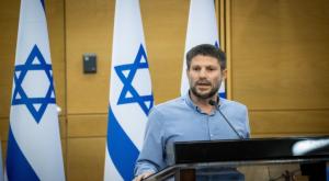 דואג לחיילים, סמוטריץ' צילום:  Yonatan Sindel/Flash90 חדשות