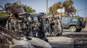 הכניסה לקיבוץ בארי לאחר הטבח צילום: Yossi Zamir/Flash90 דעות