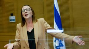 יוליה מלינובסקי צילום:  &lrm;Olivier Fitoussi/Flash90 חדשות