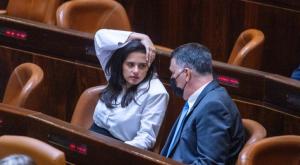 איילת שקד וגדעון סער, סביב שולחן הממשלה צילום:  Olivier Fitoussi/Flash90 חדשות