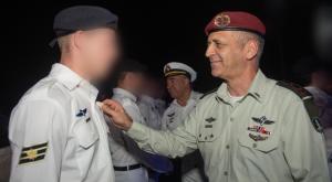 הרמטכ"ל עם לוחמי השייטת. ארכיון צילום: דובר צה"ל ביטחון
