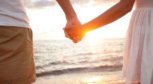 מה לובשים לטיול משפחתי?  צילום: Maridav,Shutterstock זוגיות