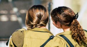 נשים לוחמות, למצולמות אין קשר לנאמר צילום: shutterstock דעות
