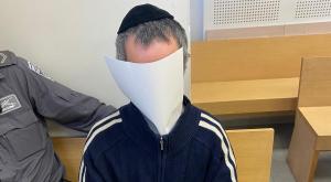 סרבן הגט בבית הדין |  צילום: דוברות  חדשות