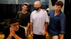אברהם טל, פטריק סבג ויוצרי הסרט צילום: ינאי יחיאל טלוויזיה