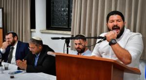 אלמוג כהן באירוע של עוצמה צילום: Avshalom Sassoni/Flash90 פוליטי