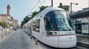 הרכבת הקלה בגוש דן צילום: Avshalom Sassoni/Flash90 תחבורה