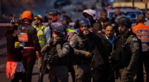 זירת הפיגוע צילום:  Yonatan Sindel, Flash90 חדשות