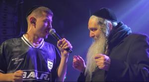הרב שלום ארוש וששון שאולוב צילום: צילום מסך, עמוד היוטיוב הרשמי של הרב שלום ארוש חדשות