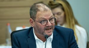 עופר כסיף בדיון להדחתו צילום: Yonatan Sindel,Flash90 חדשות