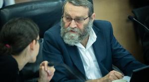 משה גפני, נותן גב להידברות צילום: Yonatan Sindel/Flash90 פוליטי