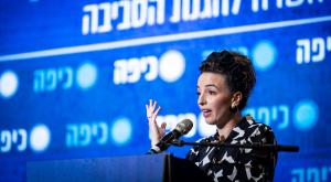 השרה סילמן, היום פגישה גורלית בנוגע לפיילוט בעניינות צילום: Yonatan Sindel/Flash90 פוליטי