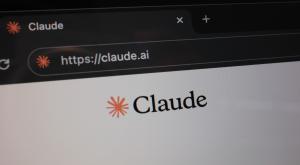 Claude, הצצה לעתיד צילום: Ployker,Shutterstock חדשות