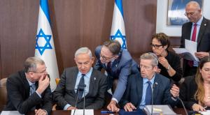 נתניהו, הממשלה נחלשת מיום ליום צילום: Emil Salman/POOL דעות