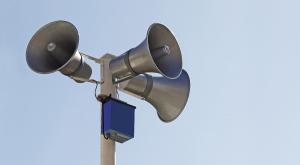 בדיקת צופרים |  צילום: AyhanTuranMenekay,Shutterstock ביטחון