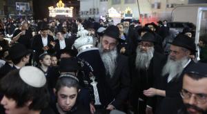 הכנסת ספר התורה צילום: יד לאחים כדאי לדעת