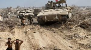 המחבלים נכנעים ללוחמים צילום: דובר צה"ל ביטחון