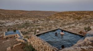 מעיינות סמוך לפני קדם, ארכיון צילום: Chaim Goldberg,Flash90 חדשות