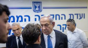 נתניהו, לפיד תוקף צילום: Yonatan Sindel,Flash90 חדשות