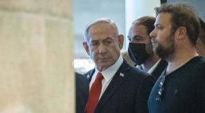 נתניהו, סעדה במתקפה צילום: Yonatan Sindel,Flash90 פוליטי