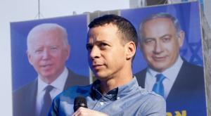 סגל, ביידן במצב הכי לא נוח מבחינתו צילום: Yonatan Sindel/Flash90, Miriam Alster/FLASH90 מדיני