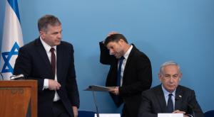 סמוטריץ' וקיש, הקיצוץ שמאיים על שנת הלימודים צילום: Alex Kolomoisky/POOL חינוך